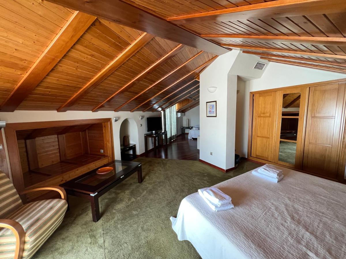 Hotel Las Eras Сафра Екстериор снимка