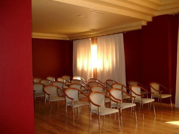 Hotel Las Eras Сафра Екстериор снимка